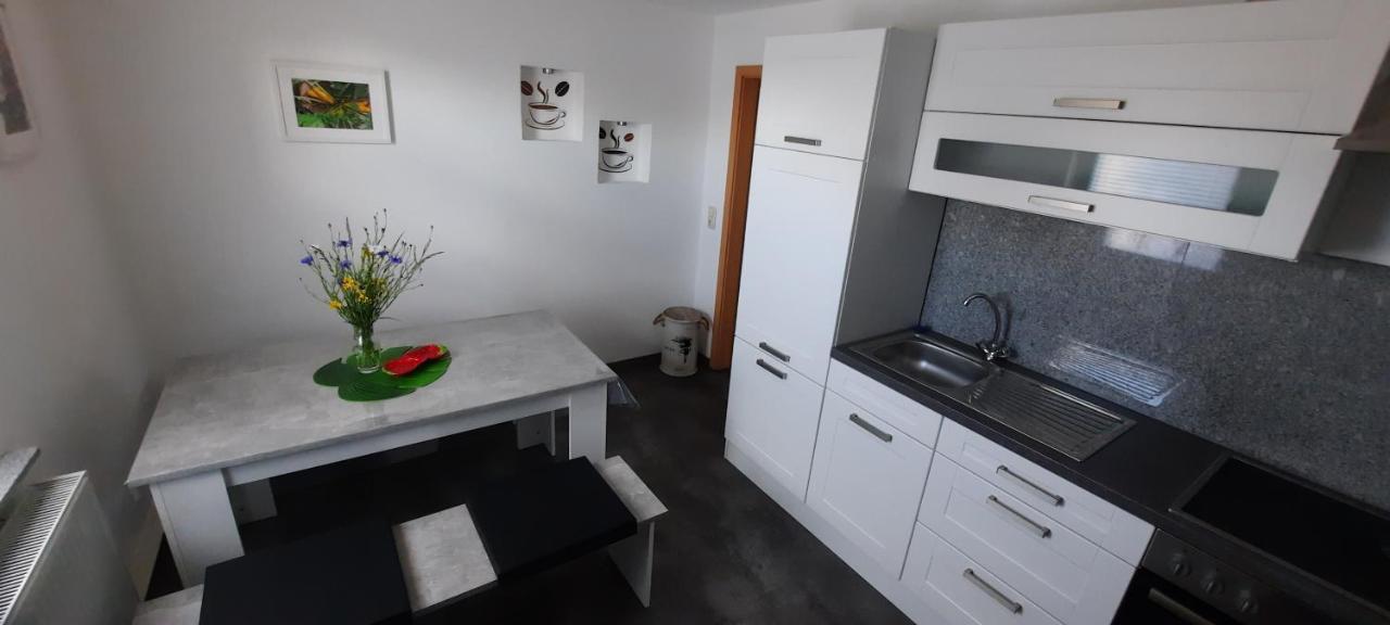Hillmann'S Hoehe Grossrohrsdorf Bagian luar foto